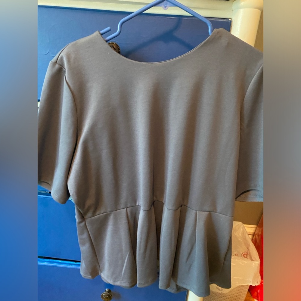 ZIP UP BLOUSE